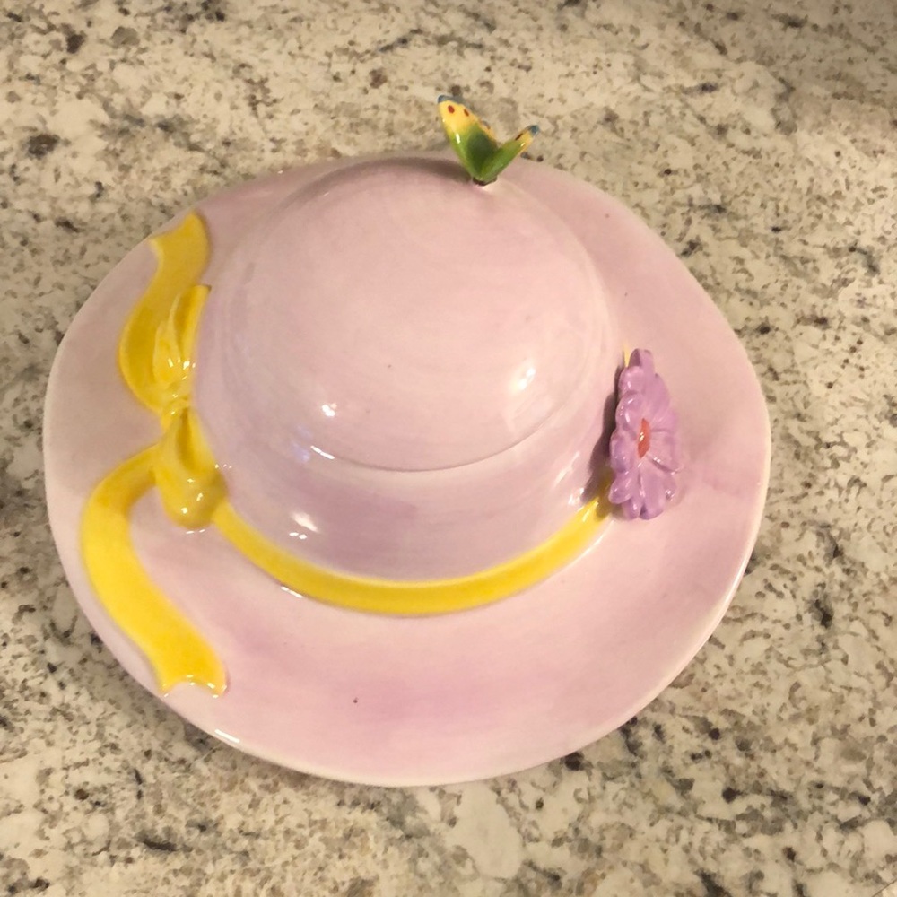 Easter cookie jar